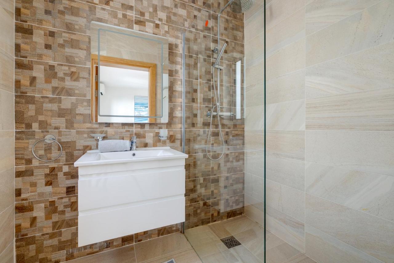 Marvellous 3Br Apartment In Central St Julians Saint Julian's Екстериор снимка